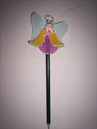 Lapis com anjo
R$ 3,00 mais custo de envio