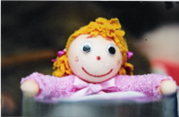 LEMBRANÇA MENINA DE ANIVERSÁRIO. VALOR: R$ 4,50