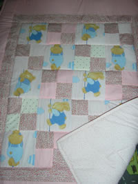 Manta de retalho para cama de bebe com medida 75x75