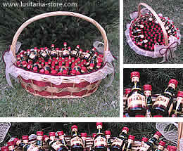Cesta para lembrancinhas de casamento decorada com renda