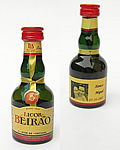 Mini garrafinhas de licor beirão tradicional
