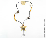 Colar com Estrela de Feltro e Lacinhos de Cetim Amarelo