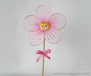 Flor em Meia de Seda com Carinha de Biscuit
