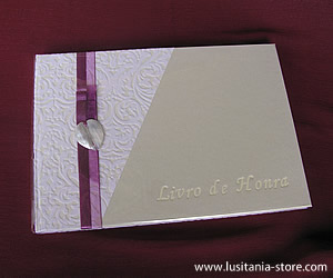 Livro de Honra decorado com Fita e pequena Concha