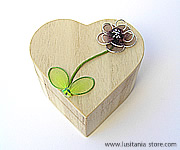 Caixa Porta Jóias em forma de Coração com Florinha do Amor